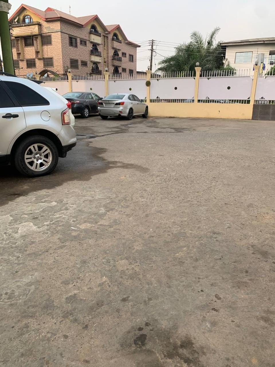 Presken Hotels Alade Avenue Ikeja Luaran gambar