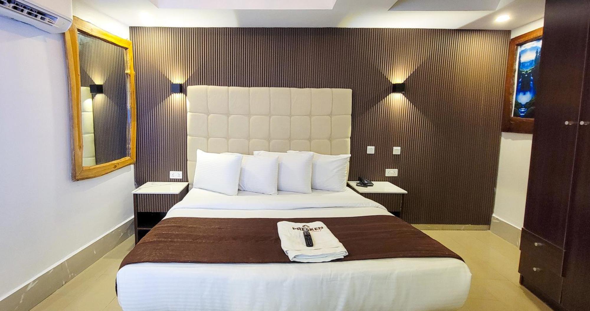 Presken Hotels Alade Avenue Ikeja Luaran gambar