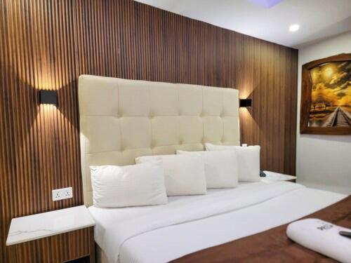 Presken Hotels Alade Avenue Ikeja Luaran gambar